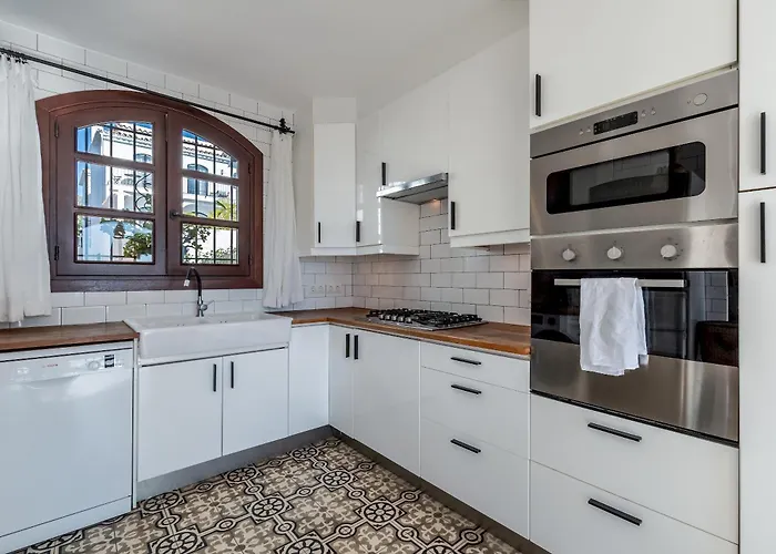 Casa La Vista * Nerja